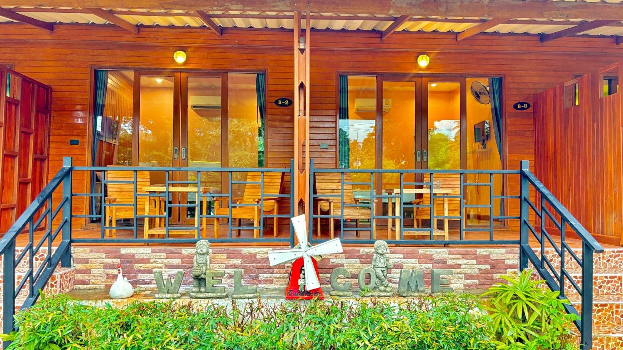 Aow Thai Homestay Ban Hin Dam Экстерьер фото
